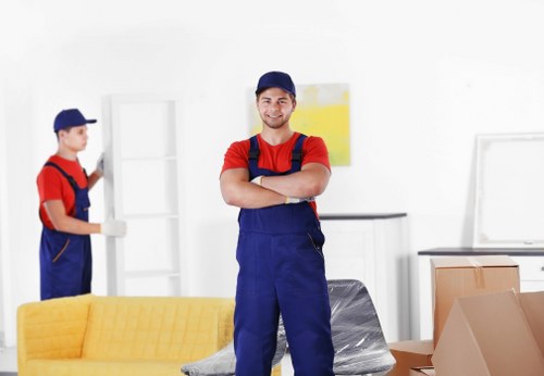 Local moving van helping with a New Eltham relocation