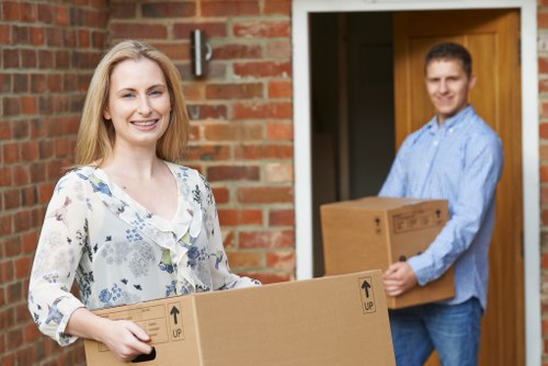 Packing and loading household items for a New Eltham move